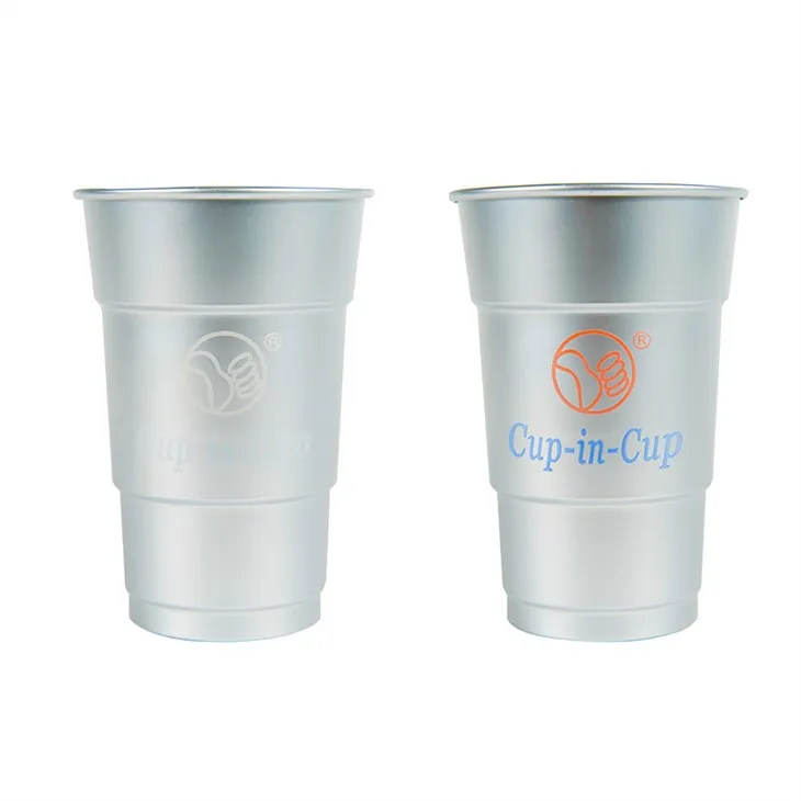 Olika former av aluminiumkoppar